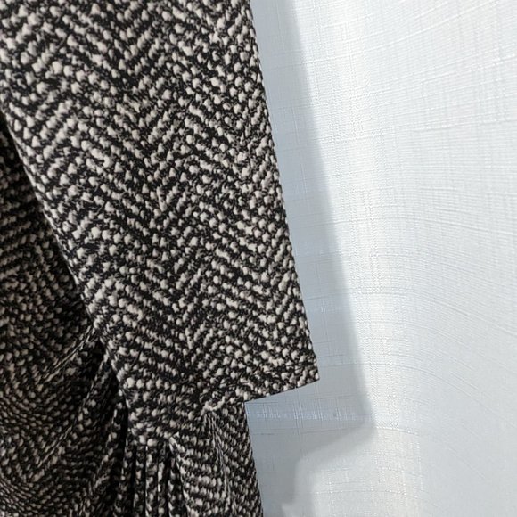 Lauren Ralph Lauren Ruched Dress 10 Black White Gray Wrap V Neckline 3/4 Sleeves - Picture 10 of 14